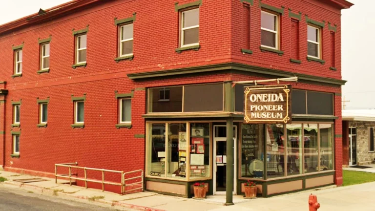 Intermittent Spring Trailhead