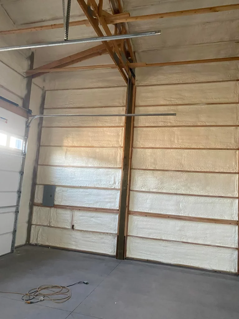 Can Closed-Cell Spray Foam Reduce Heat Loss in Heated Driveway Systems in Victor, ID?