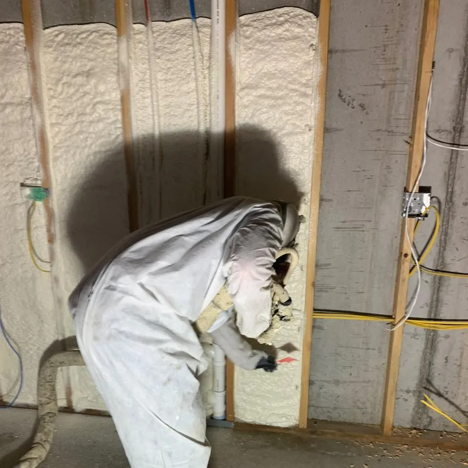 spray foam insulation 